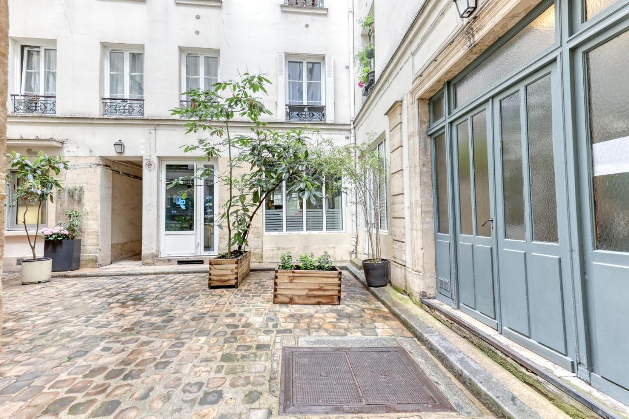 Parisian Cocoon 1Bdr Flat - Prime Loc Le Marais Lägenhet Exteriör bild